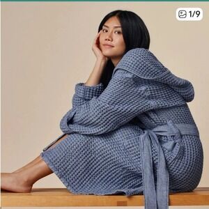 ONSEN Robe Women's M Blue Waffle Knit Hooded Supima Cotton Pockets No Belt